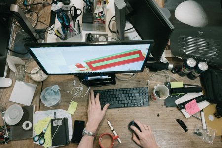 Las 48 Expresiones en Inglés más Graciosas para Decir que Estás Ocupado