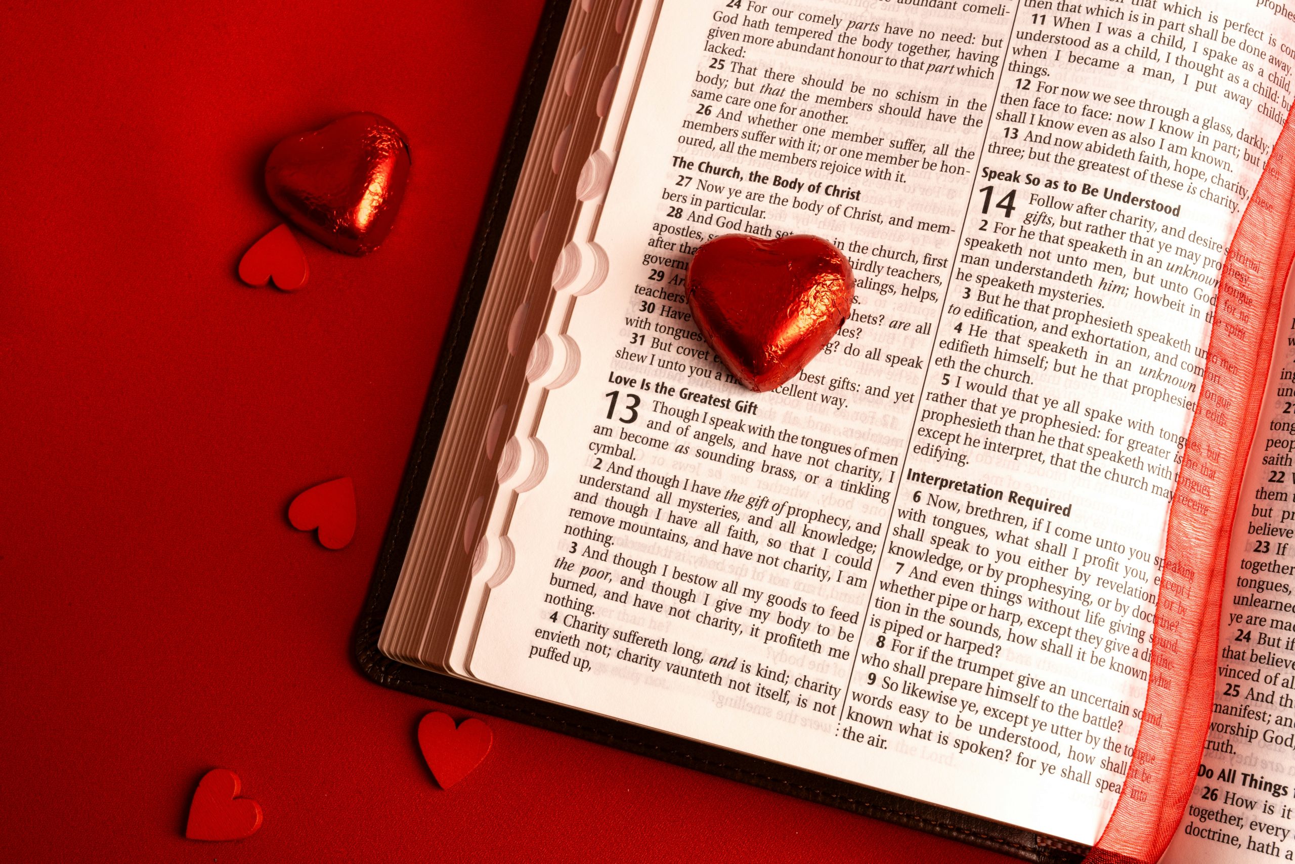 55 Mensajes Románticos para San Valentín: Palabras que Tocan el Corazón