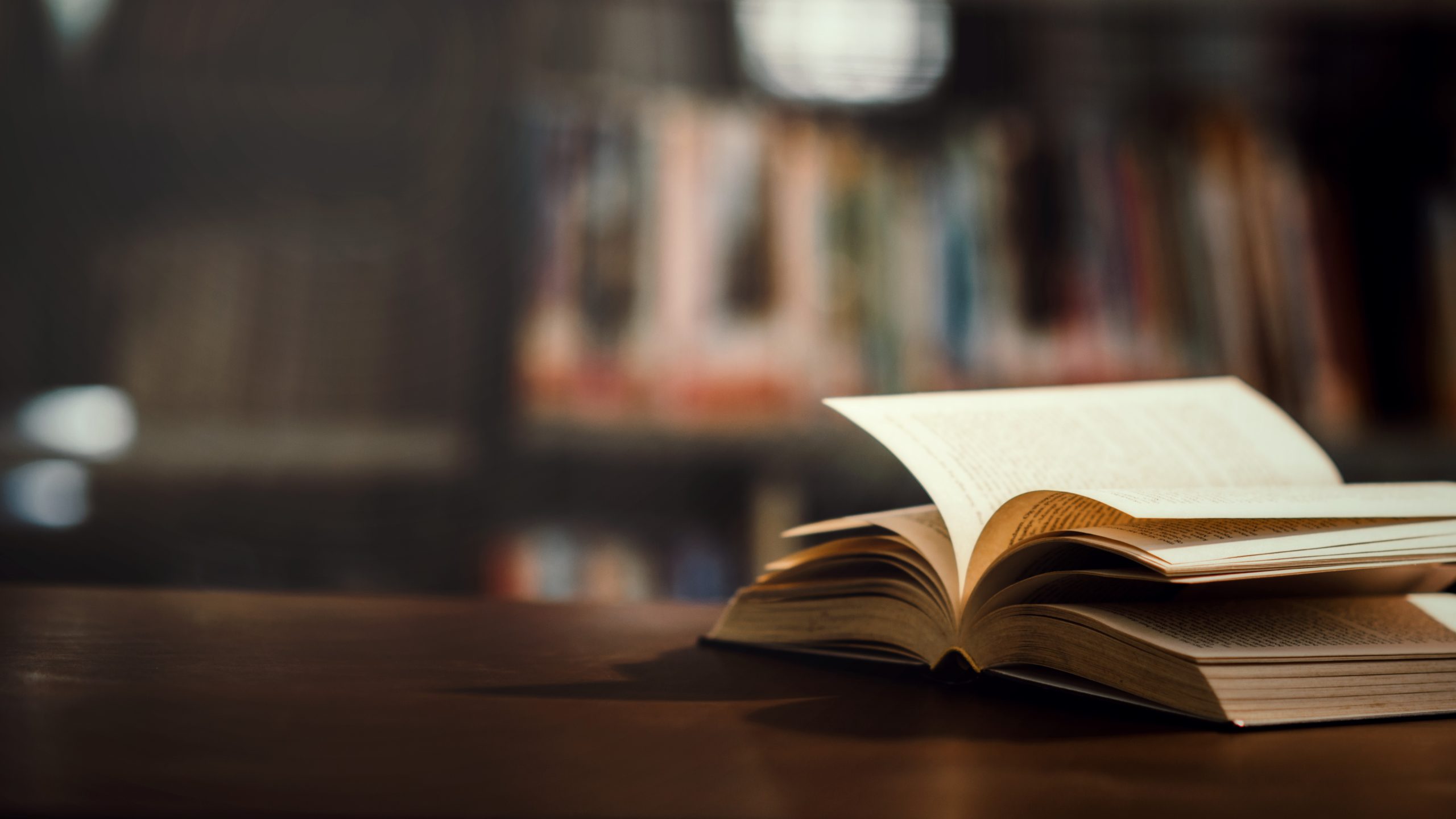 Dedicatorias de fin de curso: 30 frases geniales y emotivas para firmar la orla o el anuario