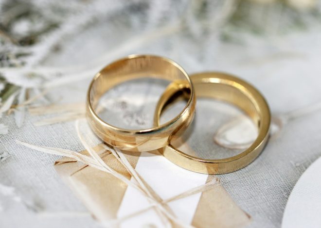 Más allá del anillo: ¿Por qué los accesorios personalizados hacen que tu propuesta (y tu boda) sean verdaderamente inolvidables?
