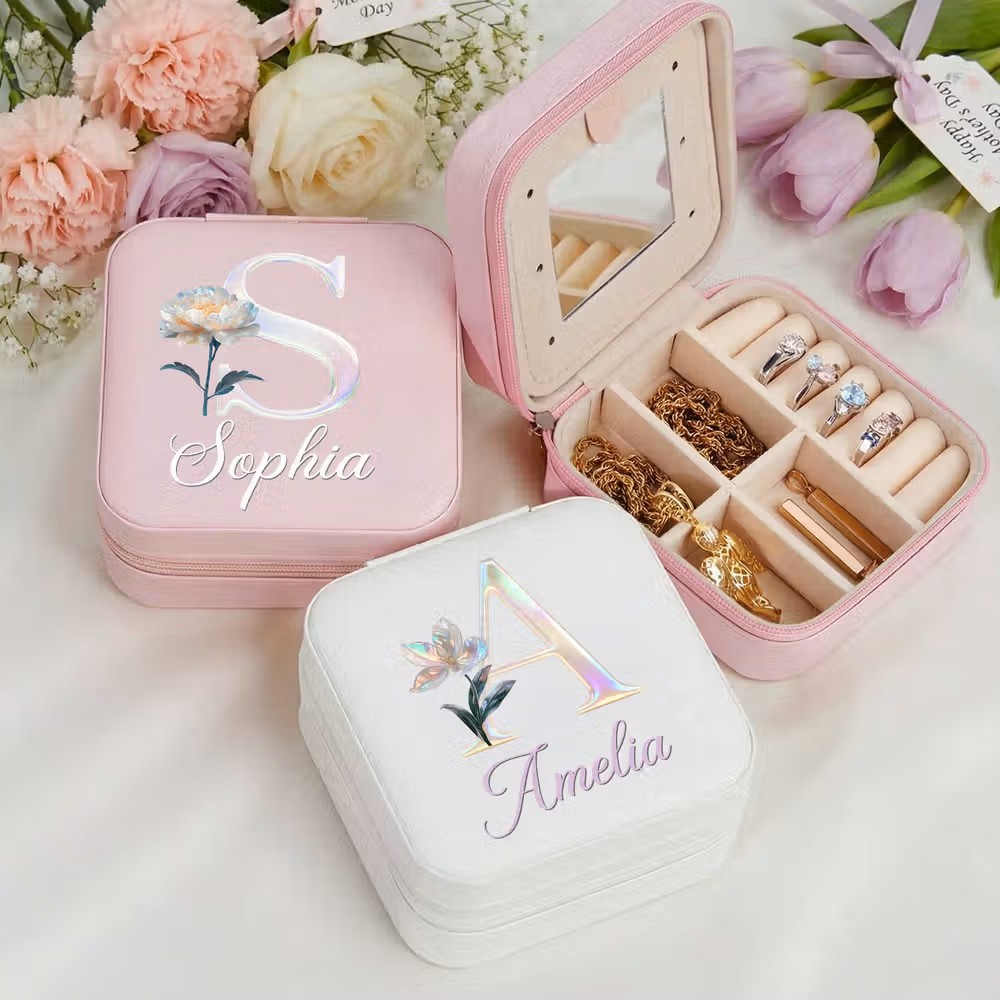 Joyero de cuero PU personalizado con efecto madreperla y flor de nacimiento: Elegancia y organización para sus joyas más preciadas