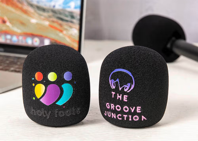 Profesionalismo y marca personal en cada emisión: La funda de espuma para micrófono personalizada con foto o logo en set de 2 unidades