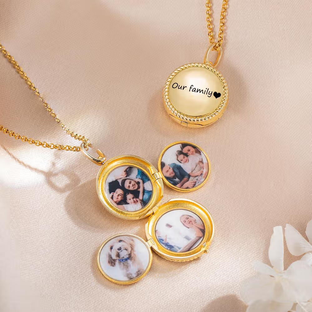 Guarda tus momentos más preciados cerca del corazón: El collar relicario circular con collage de 4 fotos e inicial grabada para mujer