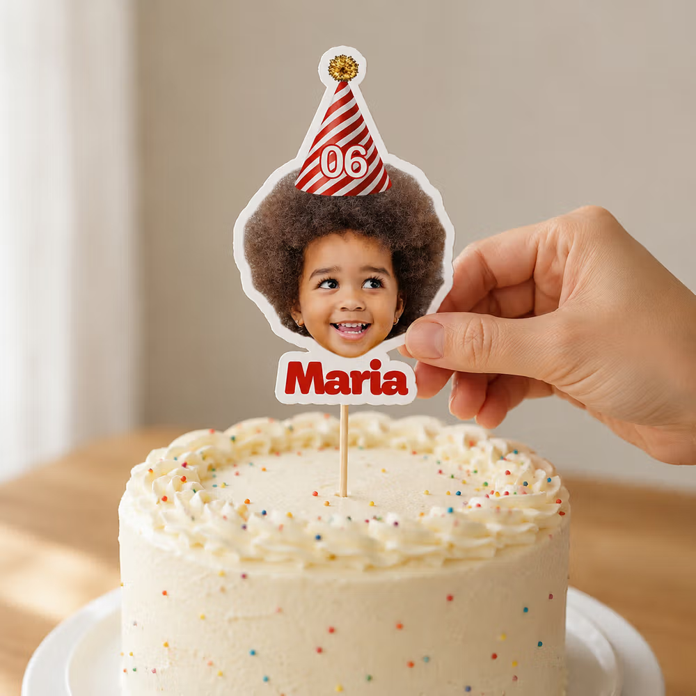 Detalle divertido e inolvidable: Adorno personalizado para cupcakes con gorrito de cumpleaños, foto, nombre y número