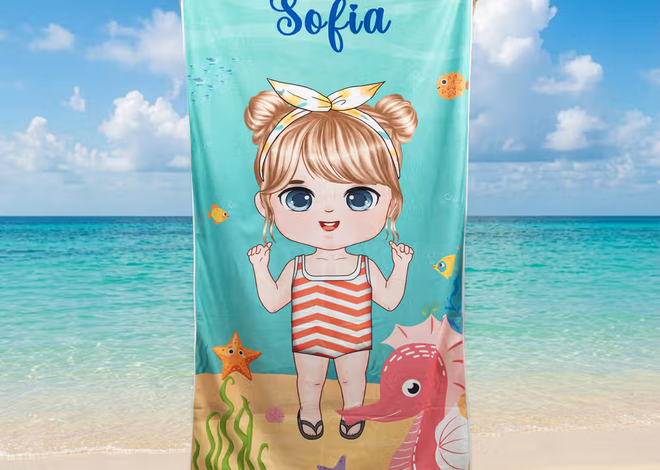 La toalla de playa personalizada que revoluciona las vacaciones de los más pequeños: Secado rápido, temática marina y personaje animado