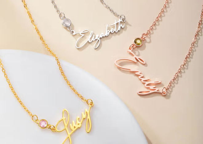 Un lazo eterno de amor y elegancia: Collar personalizado con nombres y piedras de nacimiento